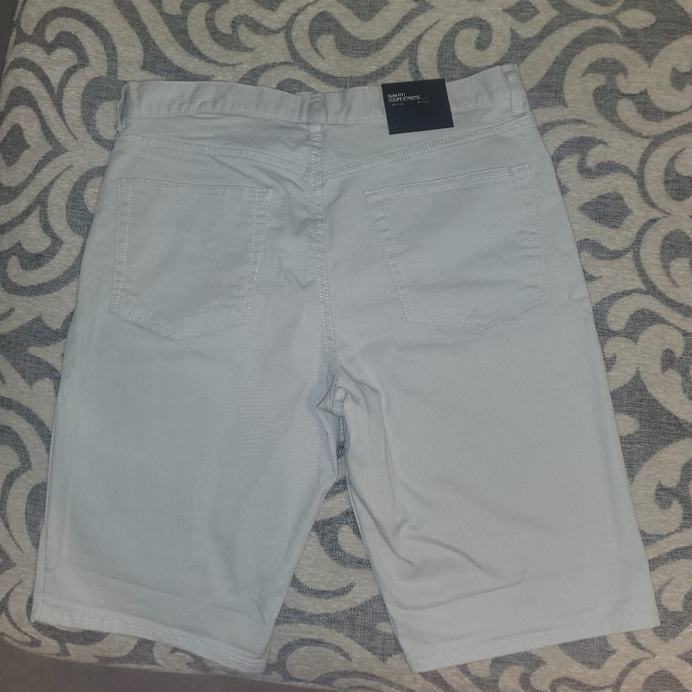 H&M Mens Gray Jean Shorts Sz 32